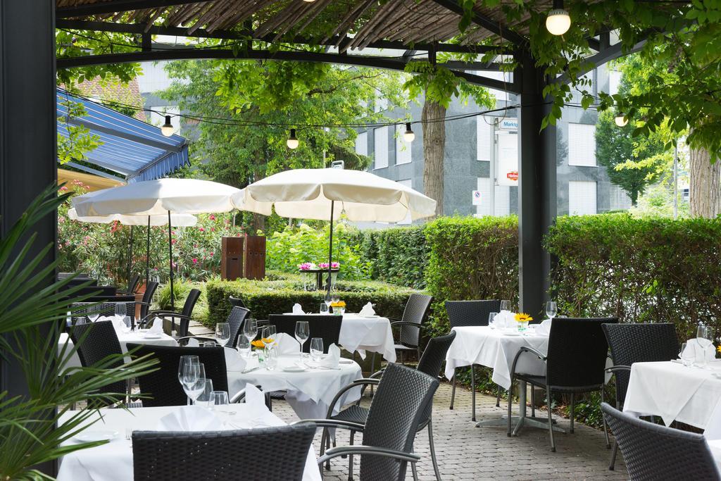 Hotel Fly Away Kloten Restaurant billede
