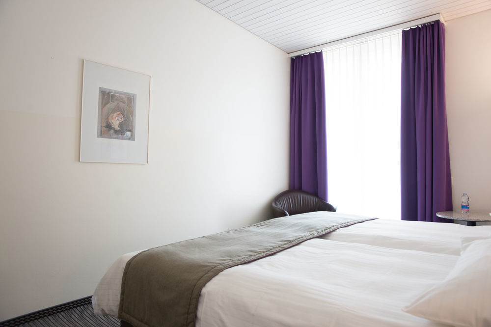 Hotel Fly Away Kloten Eksteriør billede
